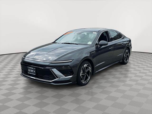 Certified 2026 Hyundai Sonata SEL AWD/4WD image 3