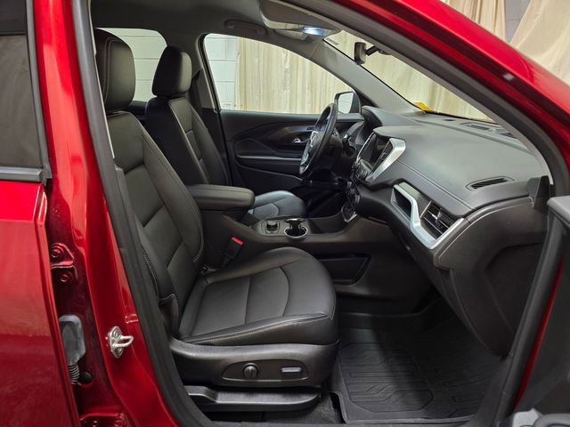 Used 2023 GMC Terrain SLT w/ Elevation Edition image 36