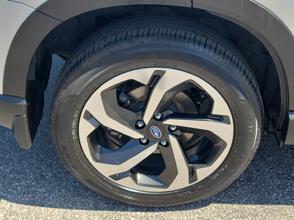 Certified 2022 Subaru Forester Touring AWD/4WD image 7