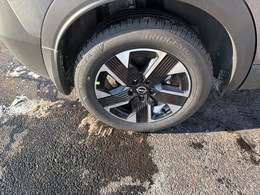 New 2026 Nissan Kicks SV w/ SV Premium Package image 10