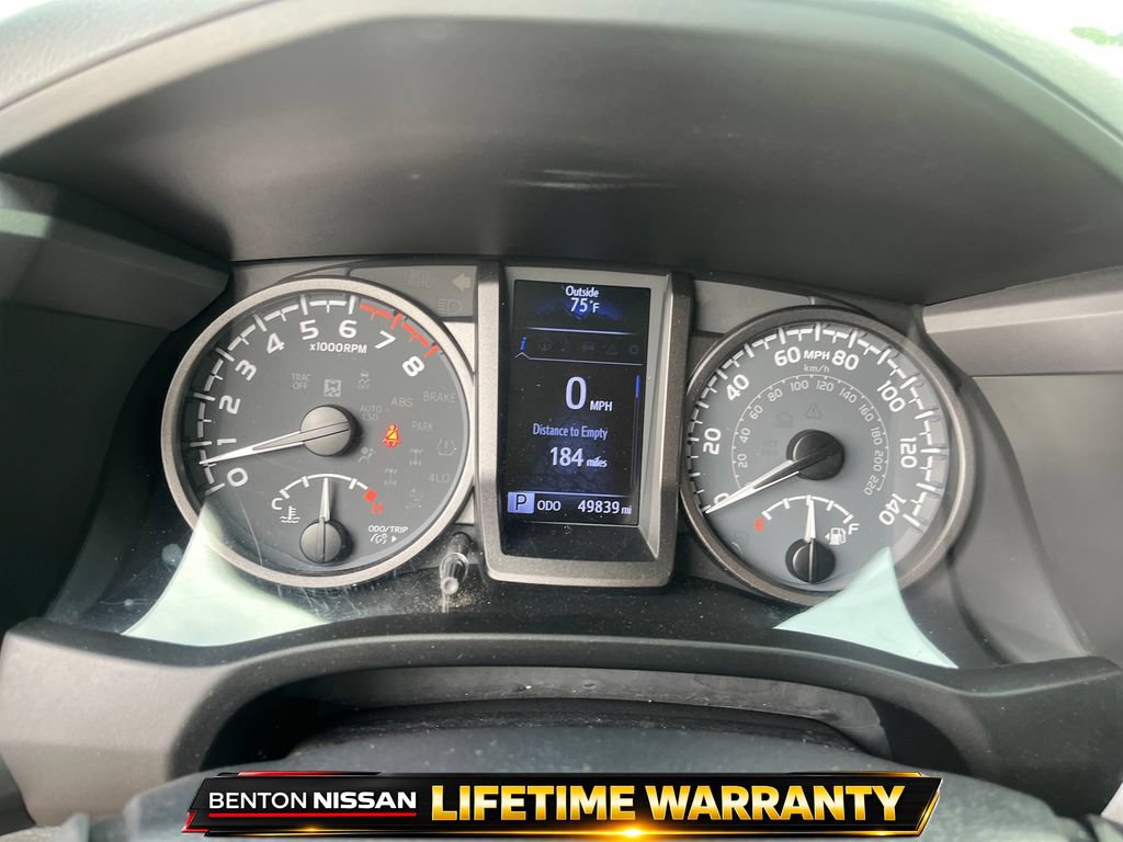 Used 2020 Toyota Tacoma TRD Sport w/ TRD Premium Sport Package AWD/4WD image 16