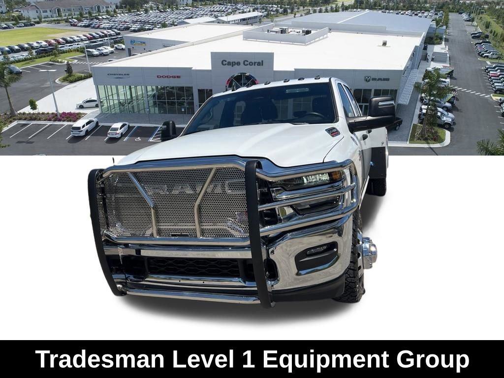 Used 2025 RAM 3500 Tradesman w/ Chrome Appearance Group image 4
