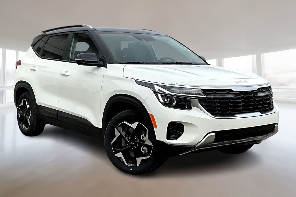 New 2026 Kia Seltos S AWD/4WD image 2