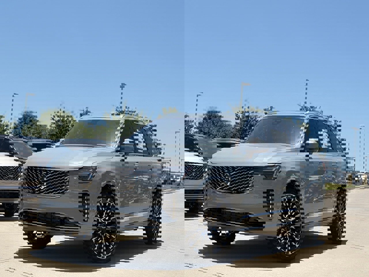 New 2026 Volvo XC90 B6 Ultra