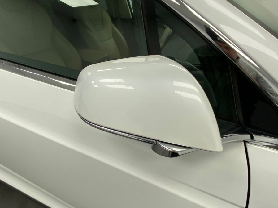 Used 2017 Tesla Model X 90D image 17