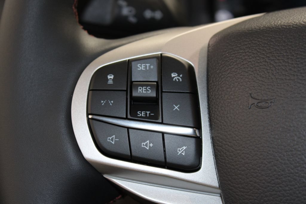 New 2026 Ford Explorer Active RWD image 43
