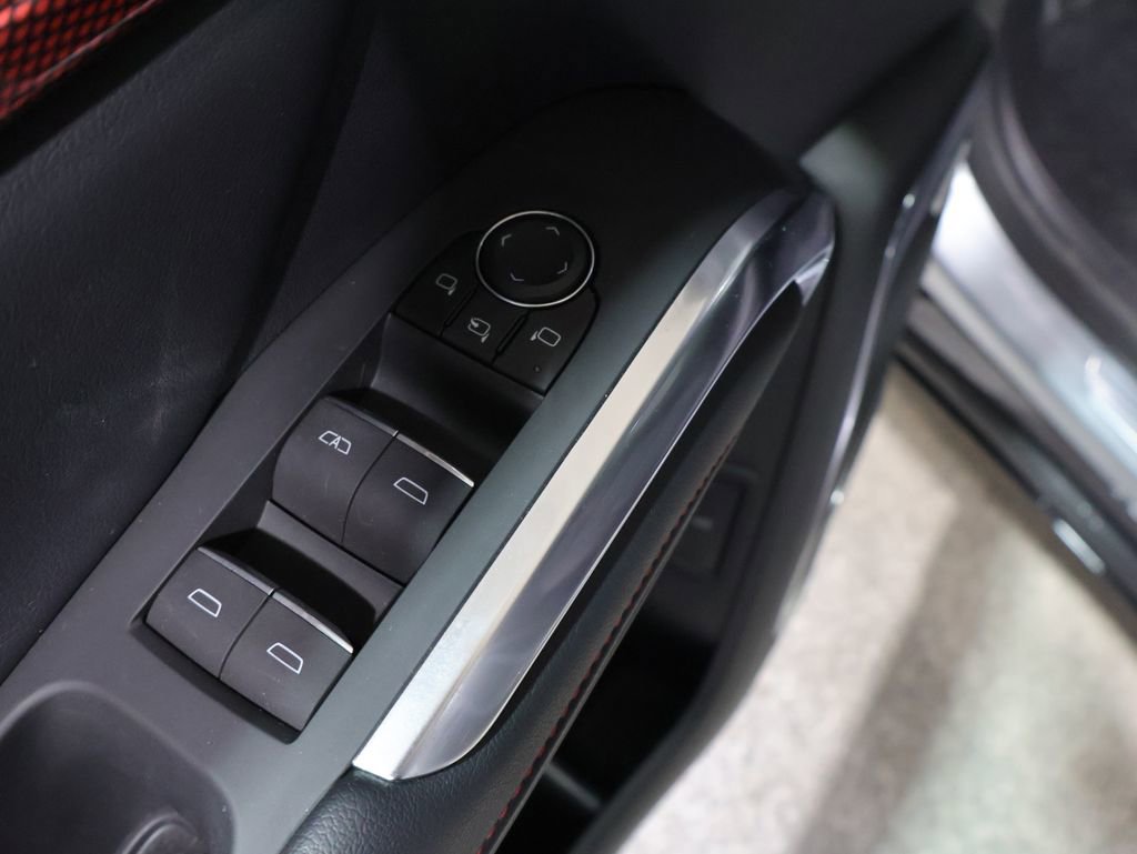 Used 2024 Chevrolet Traverse RS w/ LPO, Floor Liner Package image 15