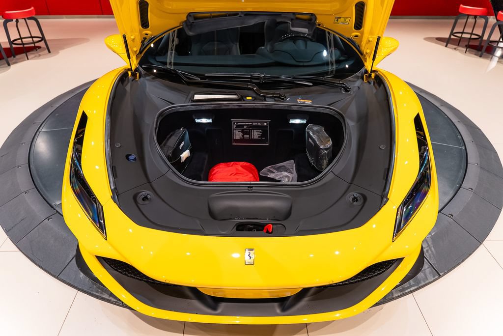 Certified 2021 Ferrari F8 Tributo RWD image 17