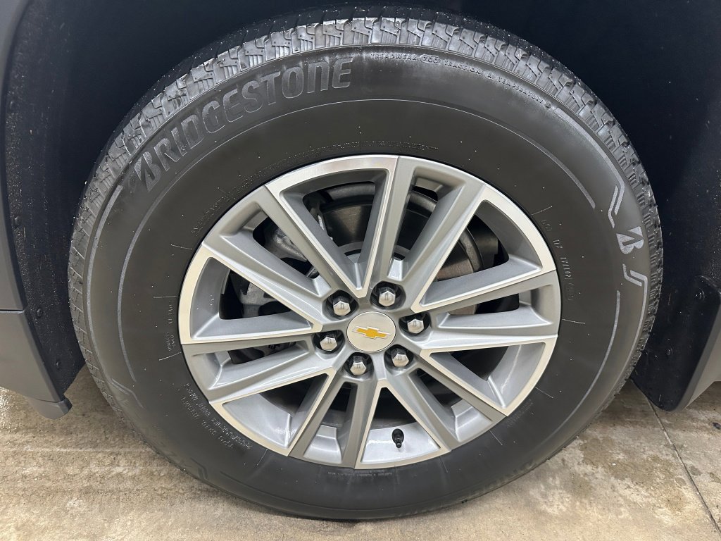 Certified 2023 Chevrolet Traverse LT image 39