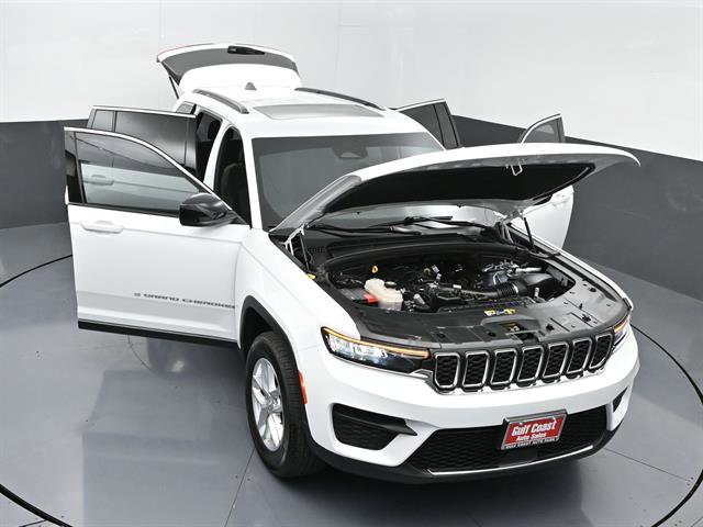 Used 2025 Jeep Grand Cherokee Laredo X image 49