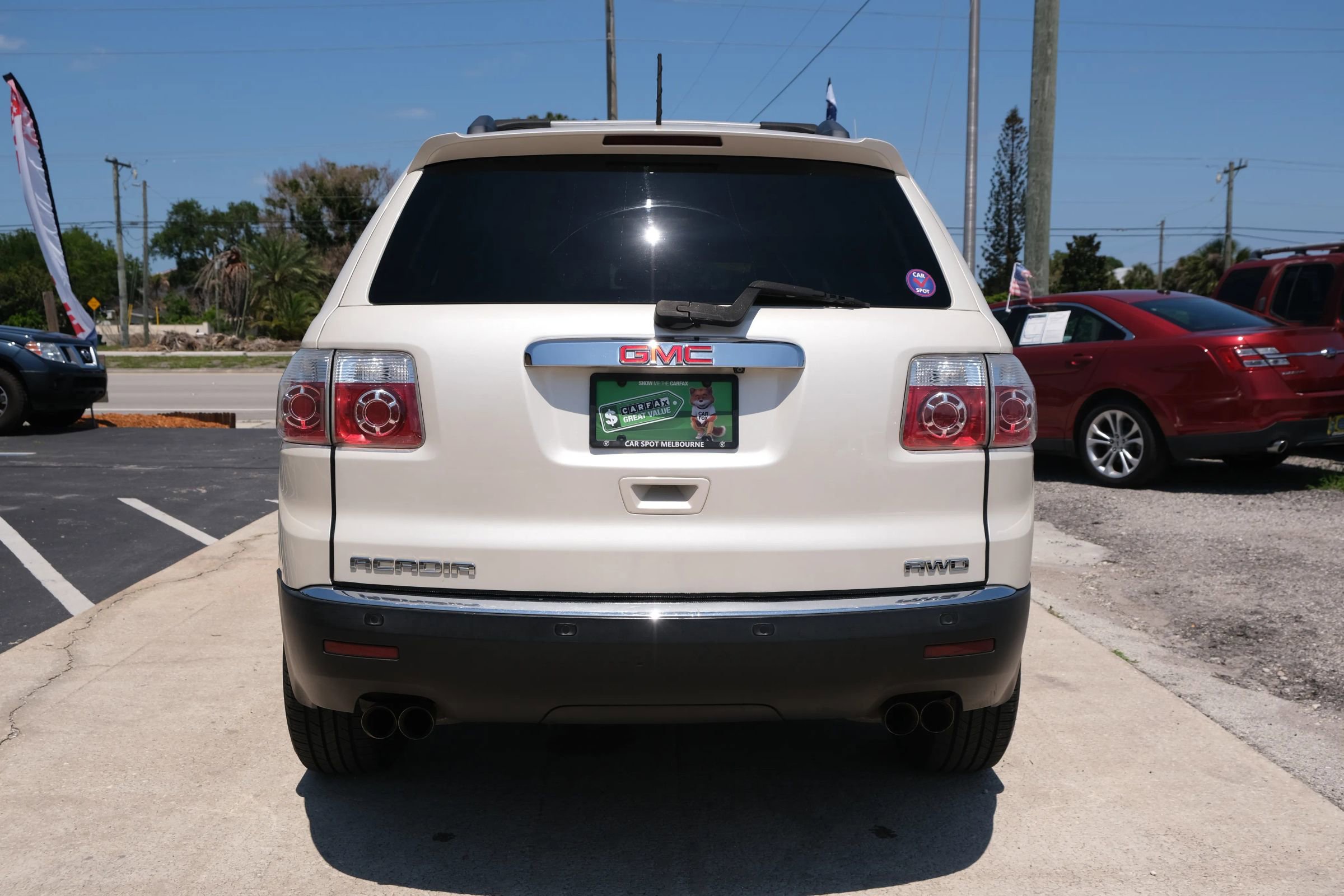 Used 2012 GMC Acadia SLT AWD/4WD image 6