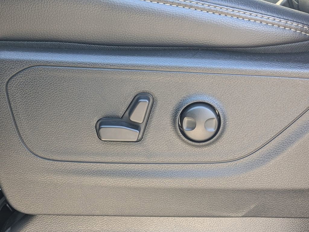 New 2026 RAM 1500 Rebel w/ Rebel Level 2 Equipment Group image 21