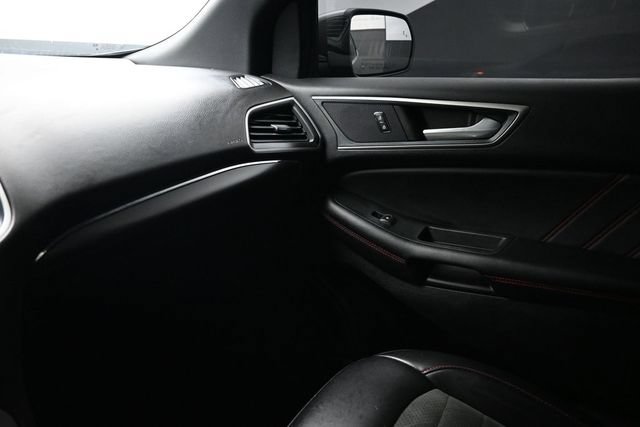 Used 2024 Ford Edge ST-Line AWD/4WD image 10
