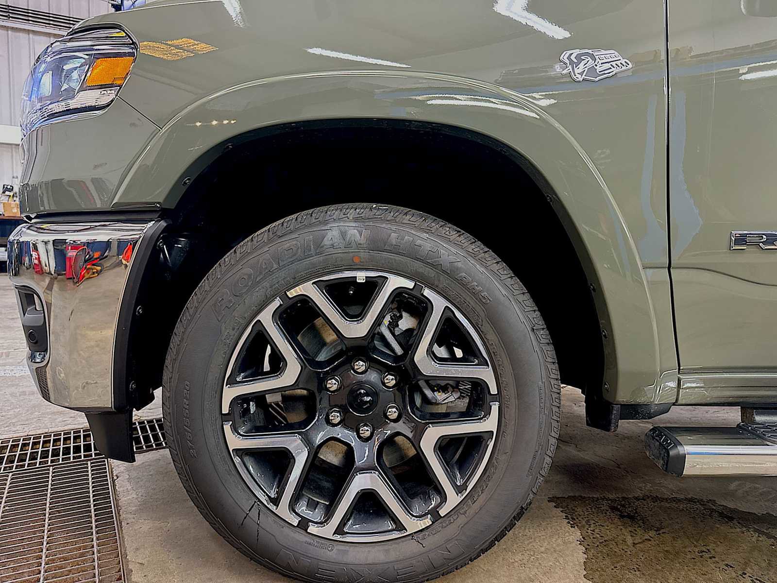 New 2026 RAM 1500 Laramie image 18