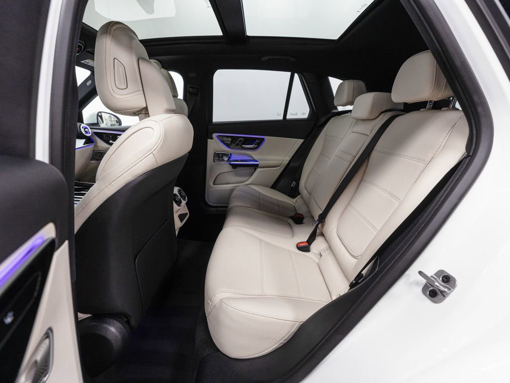 Used 2026 Mercedes-Benz GLC 350e 4MATIC image 28