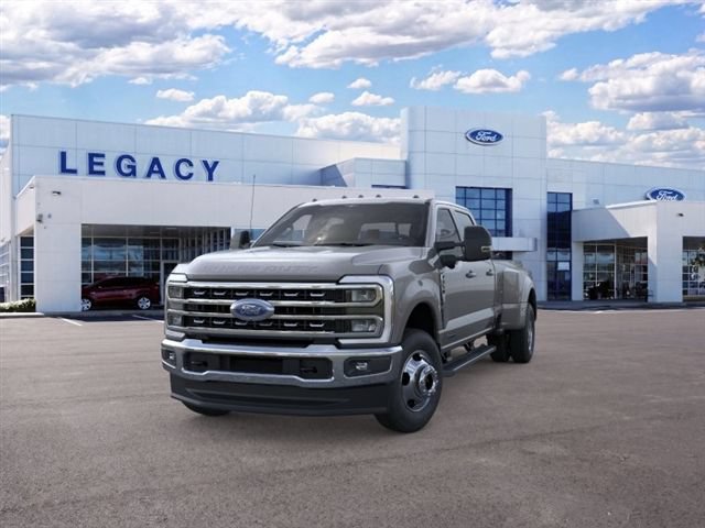 New 2026 Ford F350 XLT w/ XLT Premium Package AWD/4WD image 2