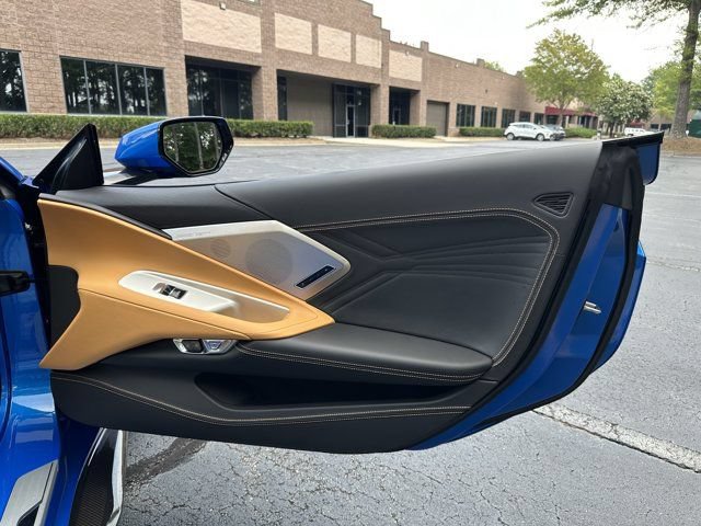 Used 2024 Chevrolet Corvette Z06 w/ Z07 Performance Package RWD image 26