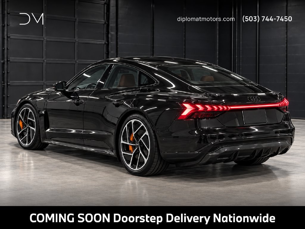 Used 2023 Audi RS e-tron GT w/ Carbon Performance Package AWD/4WD image 3