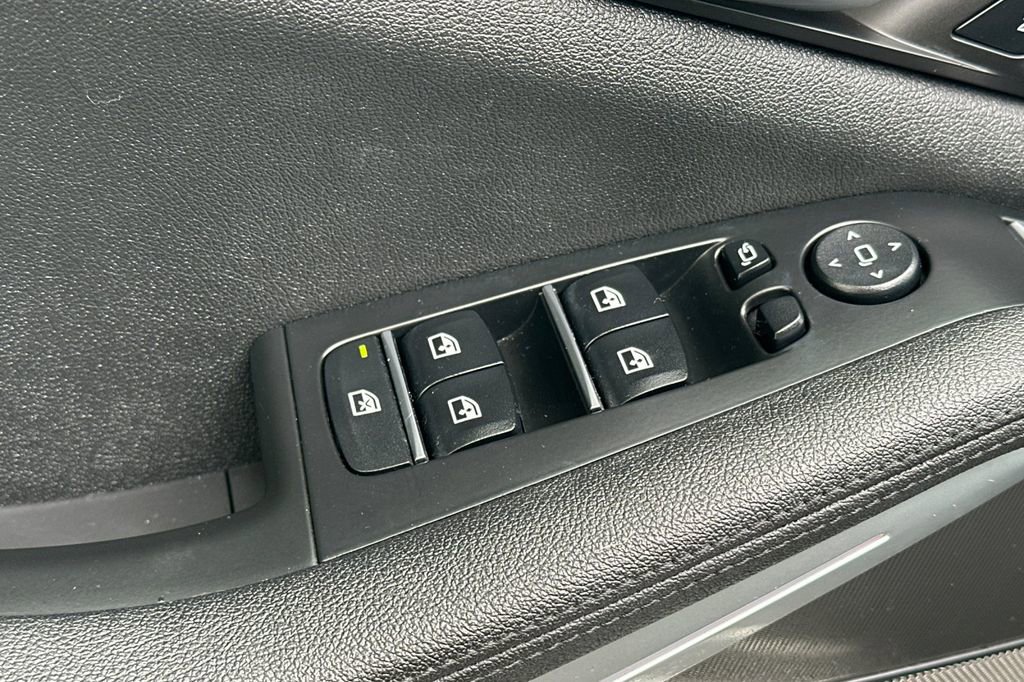 Used 2021 BMW X5 sDrive40i w/ Premium Package image 11