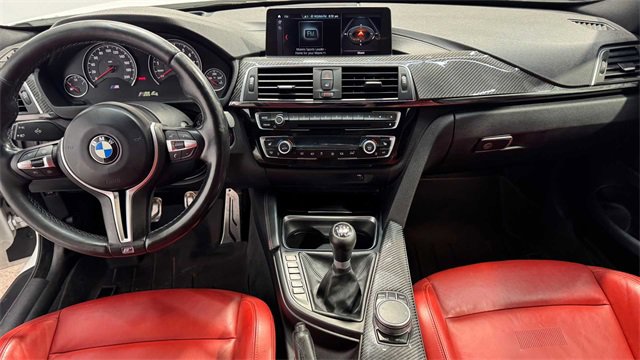 Used 2020 BMW M4 Coupe w/ Competition Package image 17