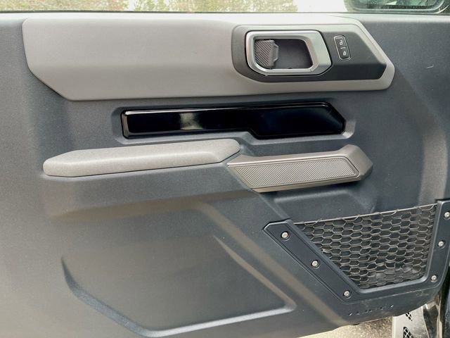 Used 2021 Ford Bronco Black Diamond image 22