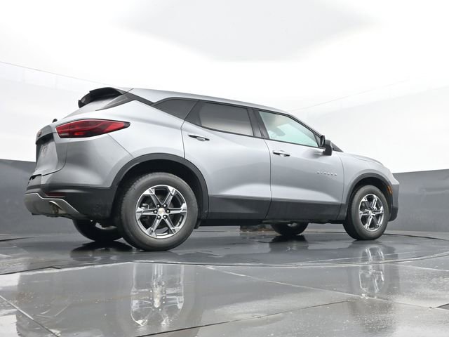Used 2025 Chevrolet Blazer LT image 24