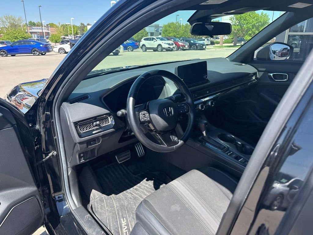 Used 2022 Honda Civic Sport image 10