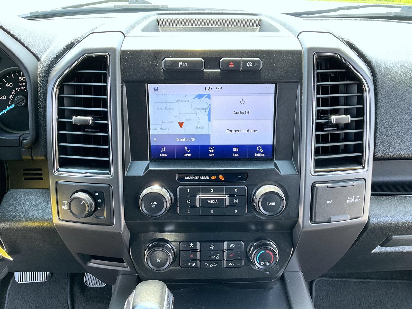 Used 2020 Ford F150 XLT w/ Equipment Group 302A Luxury AWD/4WD image 13