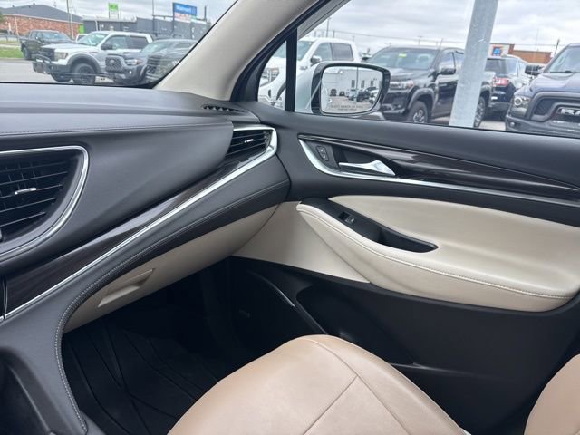 Used 2022 Buick Enclave Essence w/ Sound and Sites Package image 22
