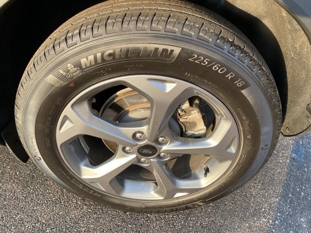 Used 2025 Ford Escape ST-Line Select image 10