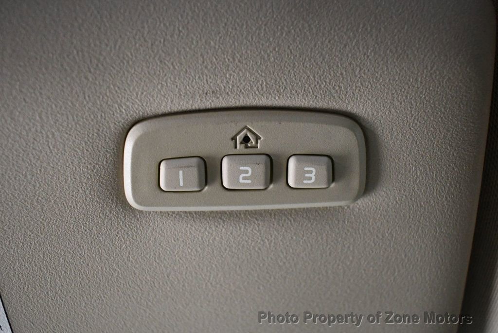 Used 2012 Volvo XC60 T6 R-Design image 45