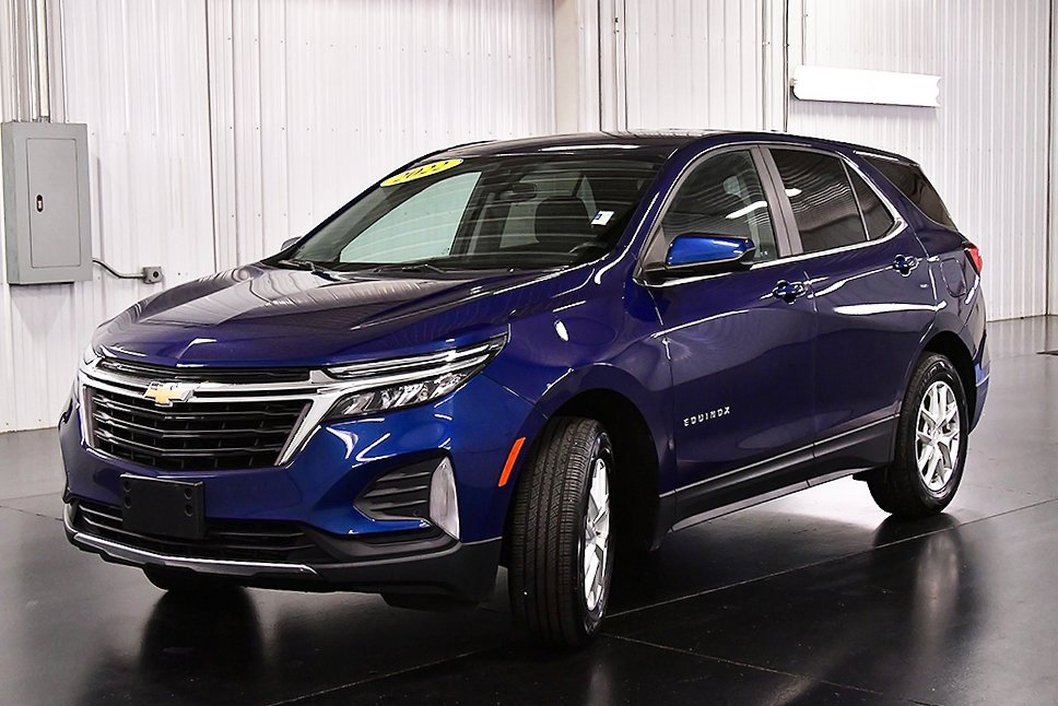 Used 2022 Chevrolet Equinox LT image 3