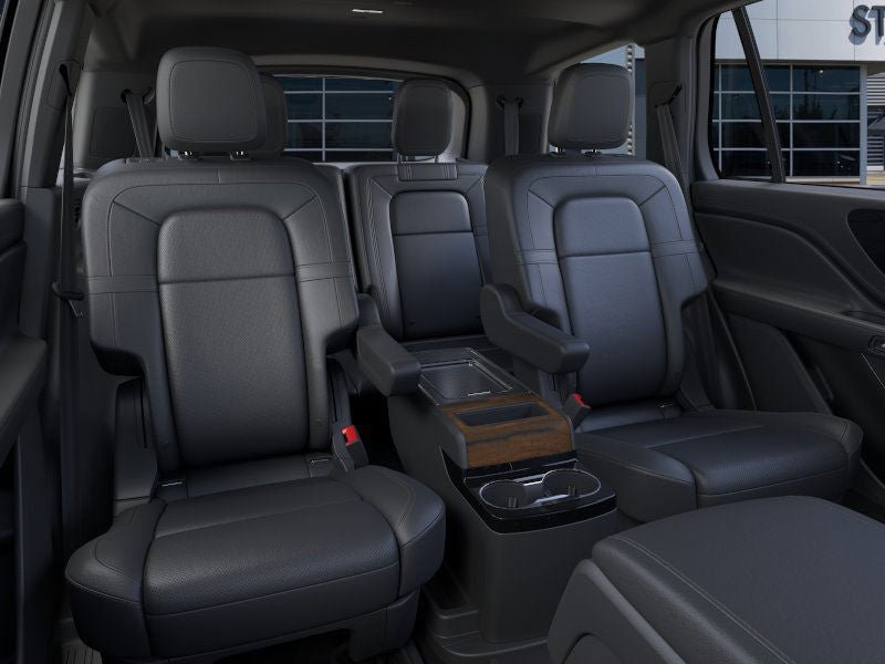 New 2026 Lincoln Aviator Reserve w/ Jet Appearance Package AWD/4WD image 11