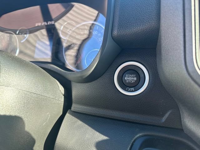 New 2024 RAM 2500 Tradesman AWD/4WD image 23