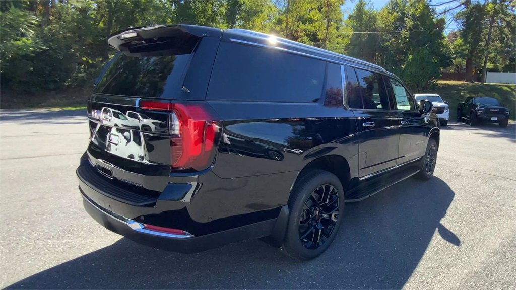 New 2026 GMC Yukon XL Elevation w/ LPO, Get Active Package image 9