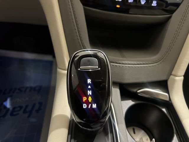 Used 2024 Cadillac XT5 Premium Luxury w/ Technology Package FWD image 15