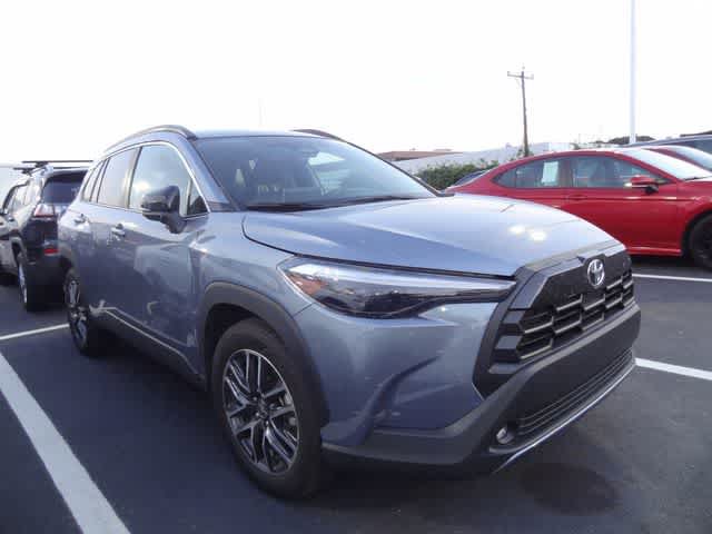 Certified 2026 Toyota Corolla Cross XLE FWD image 3