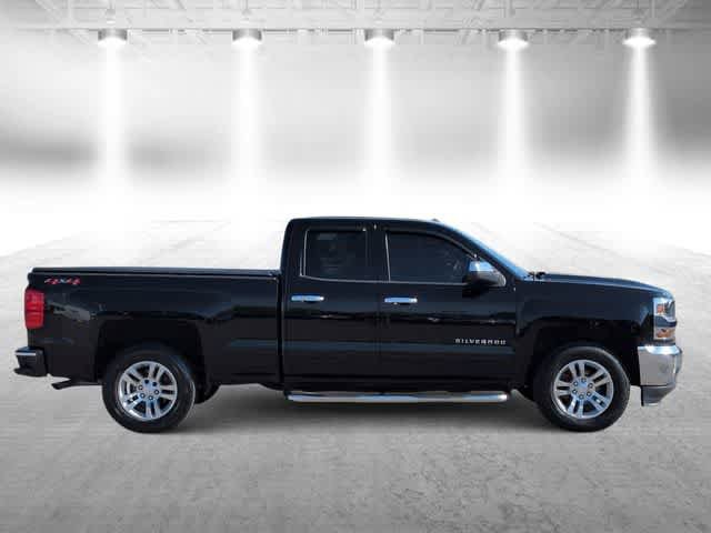 Used 2018 Chevrolet Silverado 1500 LT w/ All Star Edition image 9