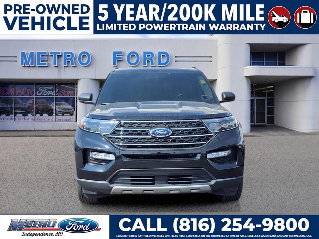 Used 2023 Ford Explorer XLT w/ Equipment Group 202A image 8