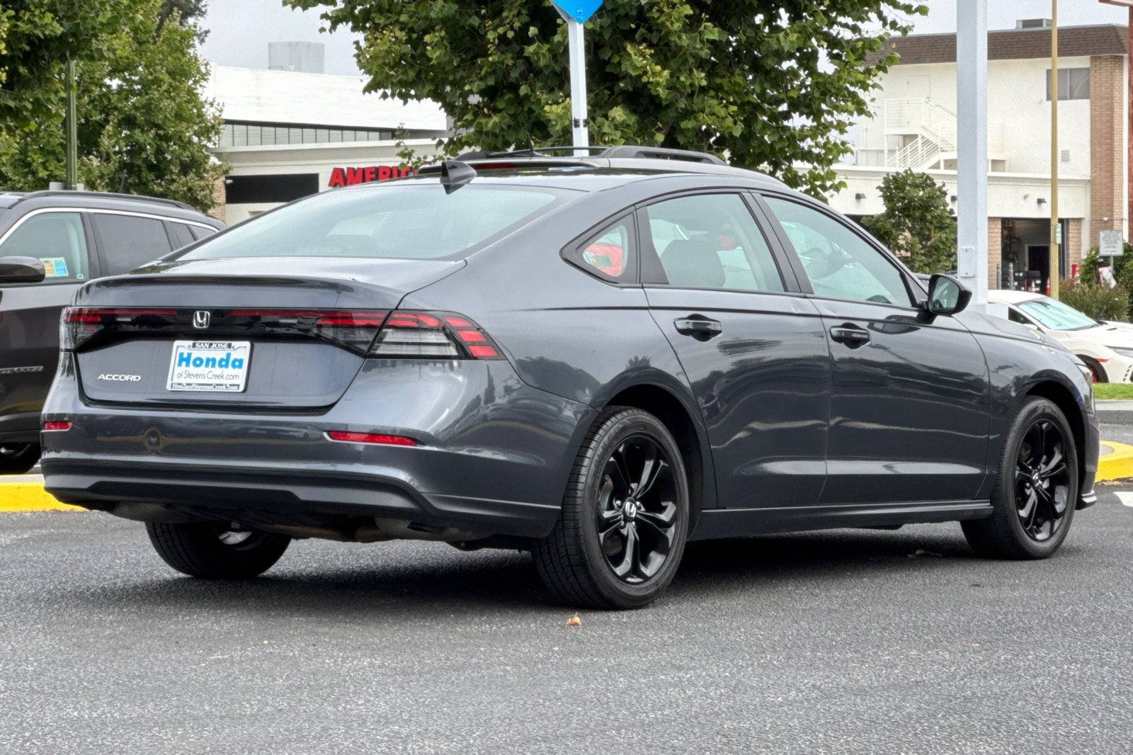 Used 2025 Honda Accord SE image 9