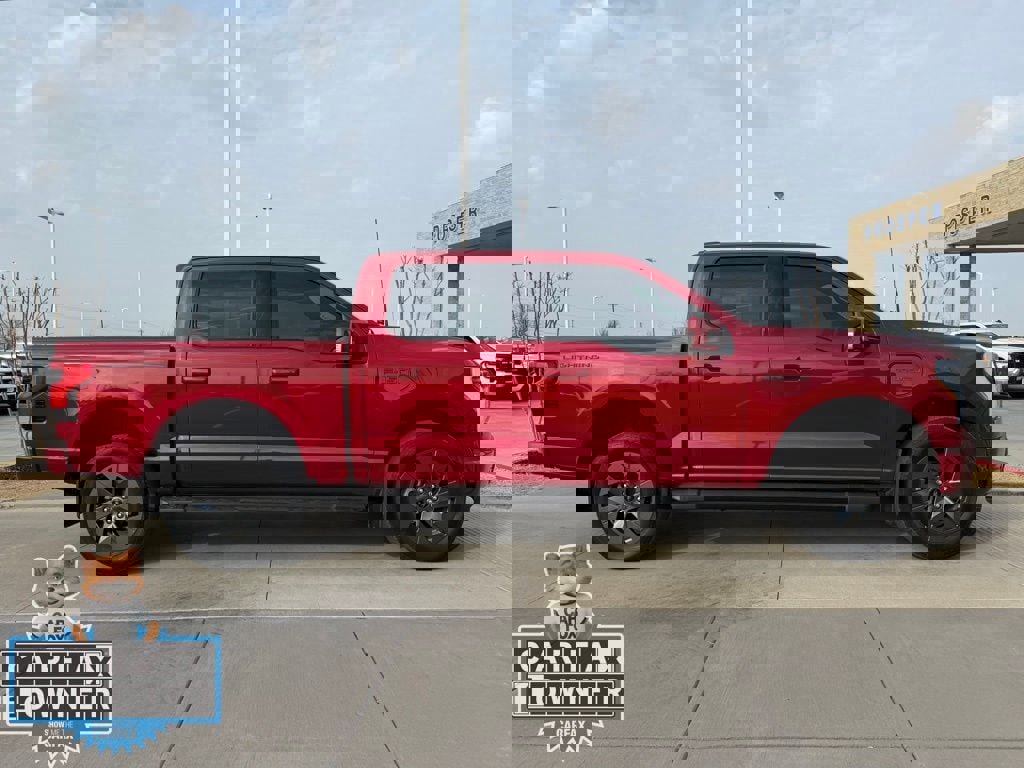 Used 2023 Ford F150 Lightning Lariat w/ Max Trailer Tow Package image 22