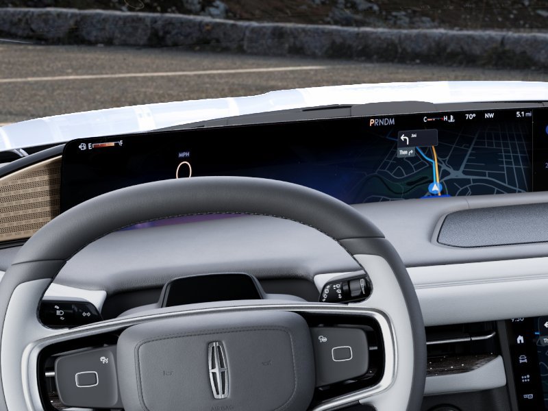 New 2027 Lincoln Navigator Black Label AWD/4WD image 13