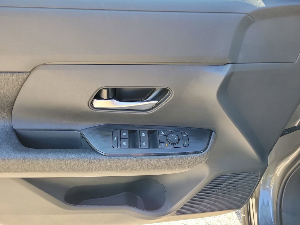 New 2026 Nissan Kicks SV image 19