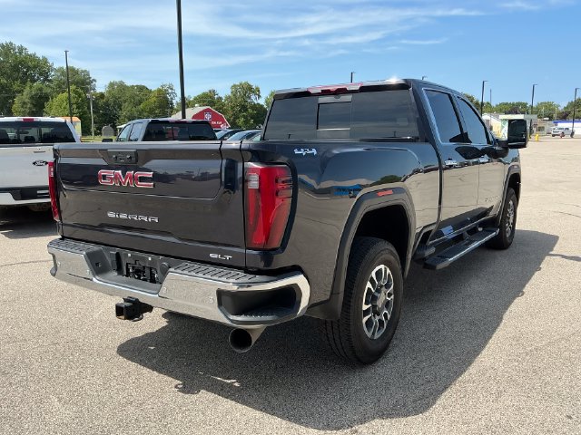 Used 2025 GMC Sierra 2500 SLT w/ SLT Premium Package AWD/4WD image 17