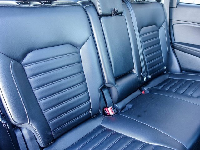 Used 2024 Ford Edge SEL w/ Convenience Package image 12