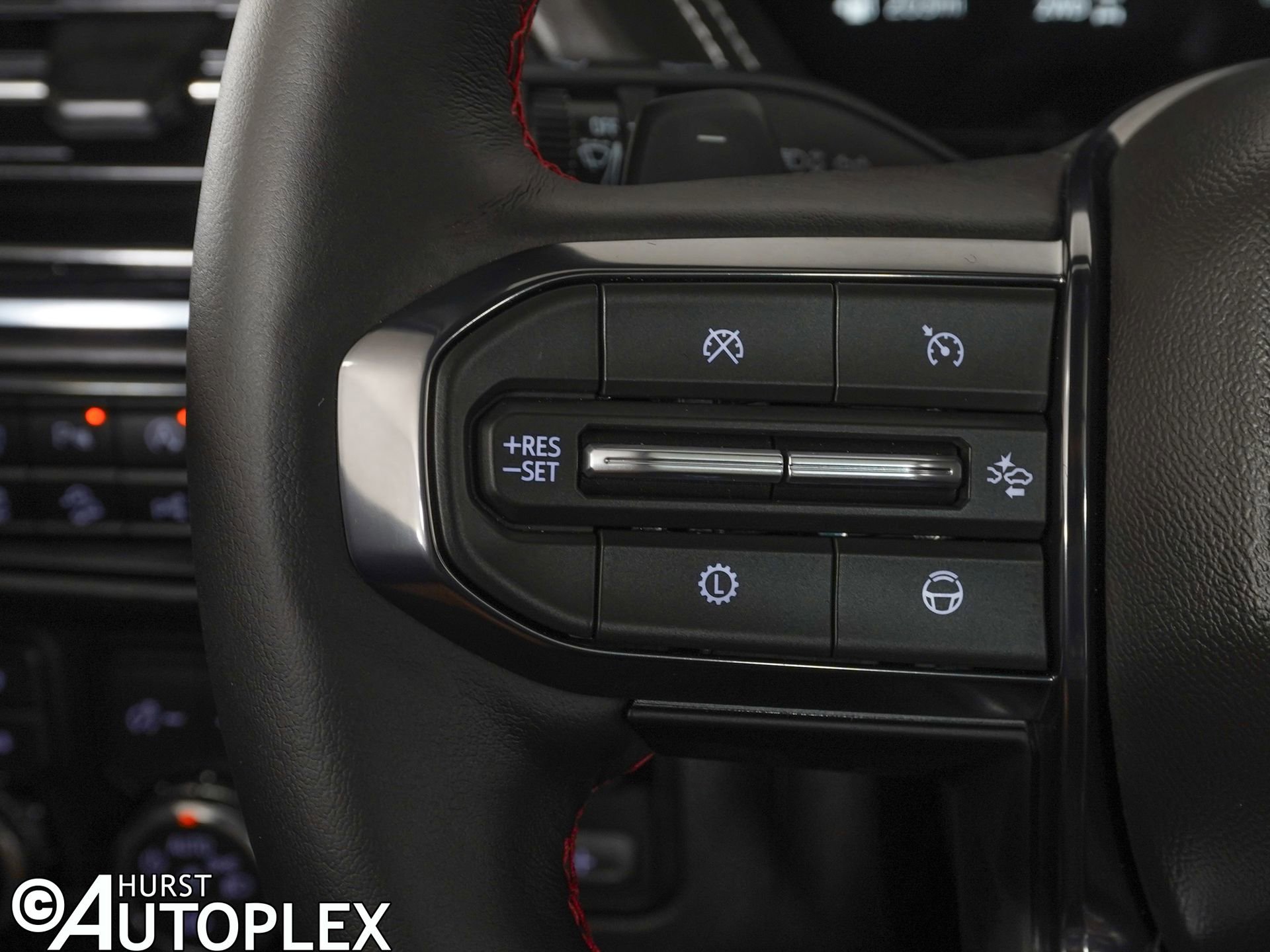 Used 2026 GMC Yukon AT4 Ultimate w/ LPO, Floor Liner Package image 23