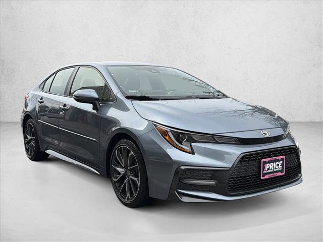 Used 2020 Toyota Corolla SE w/ SE Premium Package image 3