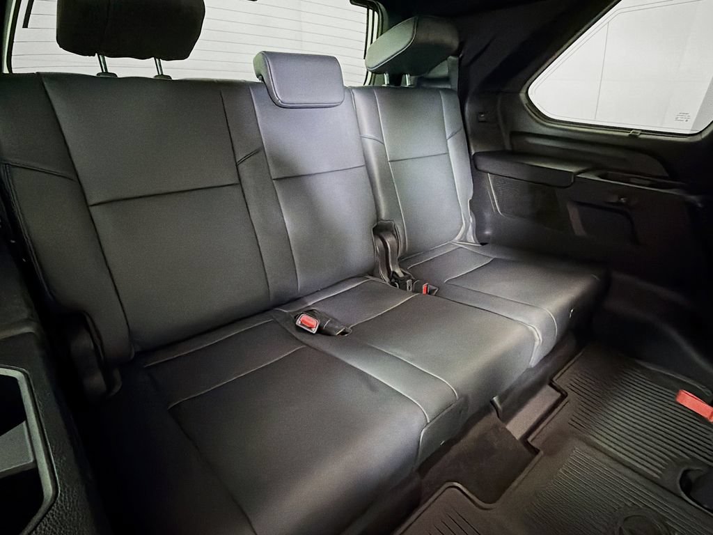 Used 2023 Toyota Sequoia Platinum AWD/4WD image 24