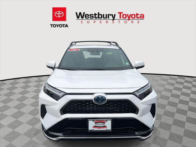 Certified 2024 Toyota RAV4 SE w/ Weather & Moonroof Package image 3