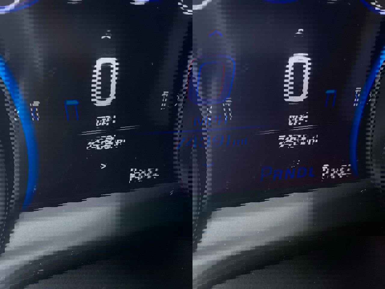 Used 2018 GMC Yukon Denali w/ Open Road Package image 4